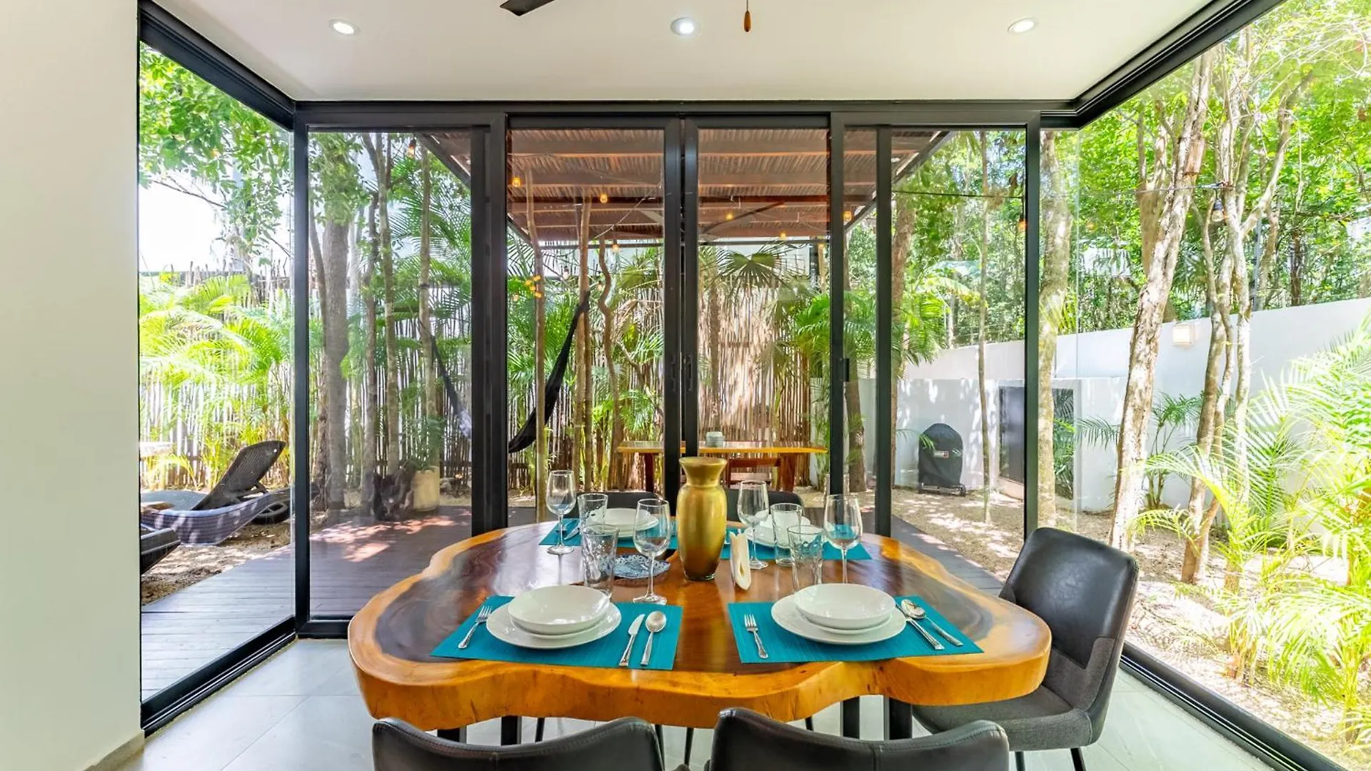 Casa Chiit Villa Tulum
